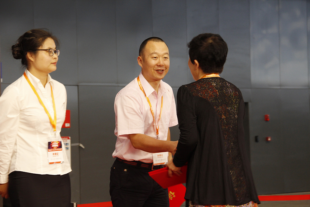 中安消物聯(lián)榮膺“安防產(chǎn)品行業(yè)杰出品牌”、“創(chuàng)新產(chǎn)品、技術(shù)”兩項大獎