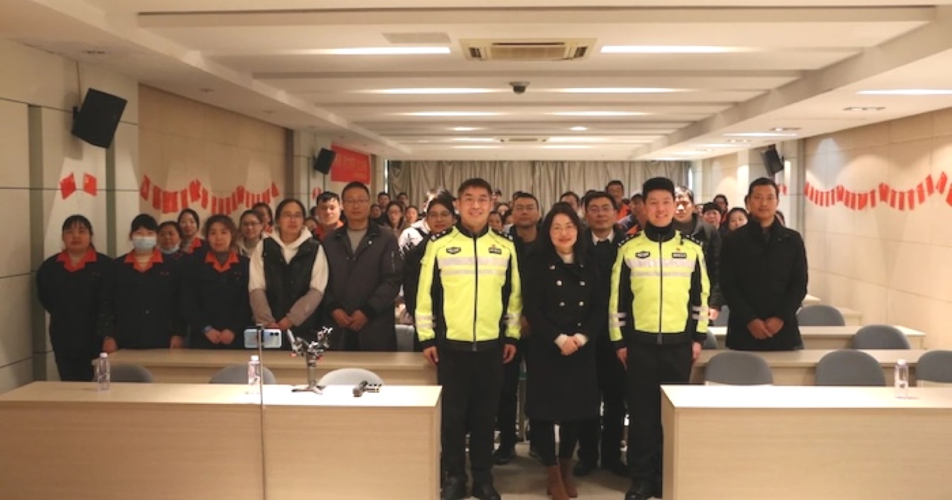 關(guān)愛生命，文明出行 | 中安科子公司明景進(jìn)行防御性駕駛和企業(yè)內(nèi)部交通安全宣講活動(dòng)